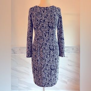 Betsey Johnson Jacquard Textured Stretch Black and White Roses Dress Size 8